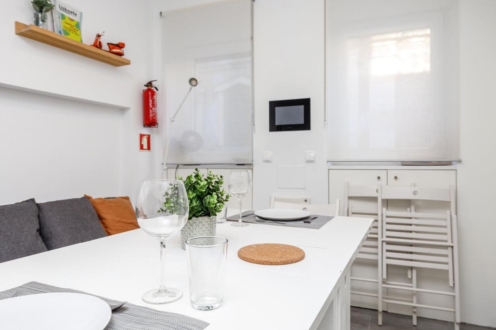 Ferienwohnung Guestready - Minimalist Studio In Downtown Lisboa Exterior foto