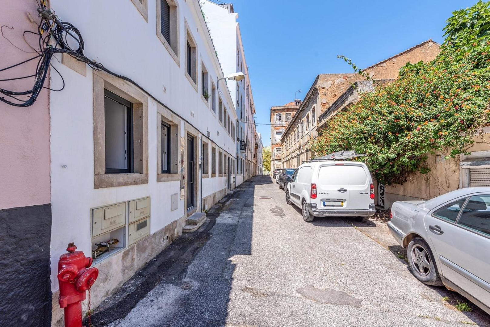 Ferienwohnung Guestready - Minimalist Studio In Downtown Lisboa Exterior foto