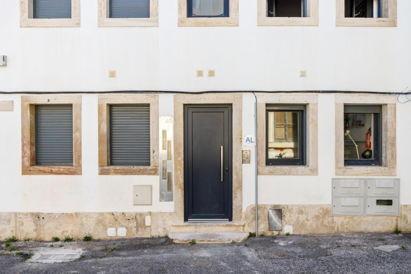 Ferienwohnung Guestready - Minimalist Studio In Downtown Lisboa Exterior foto